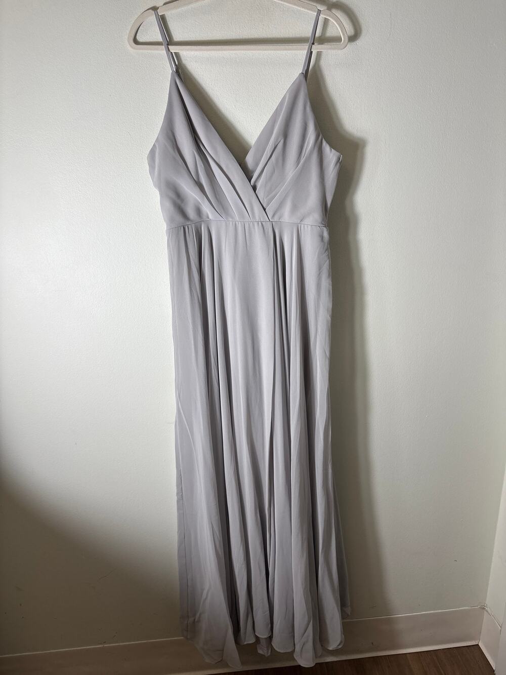 NWT Maniju Gray Spaghetti Strap V-Neck Flowy Floor Length Sz XL